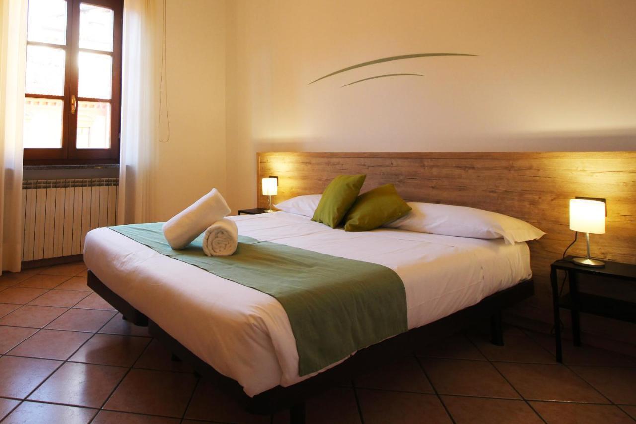 Hotel Tornielli 9 By Lvg Hotel Collection ノヴァーラ エクステリア 写真
