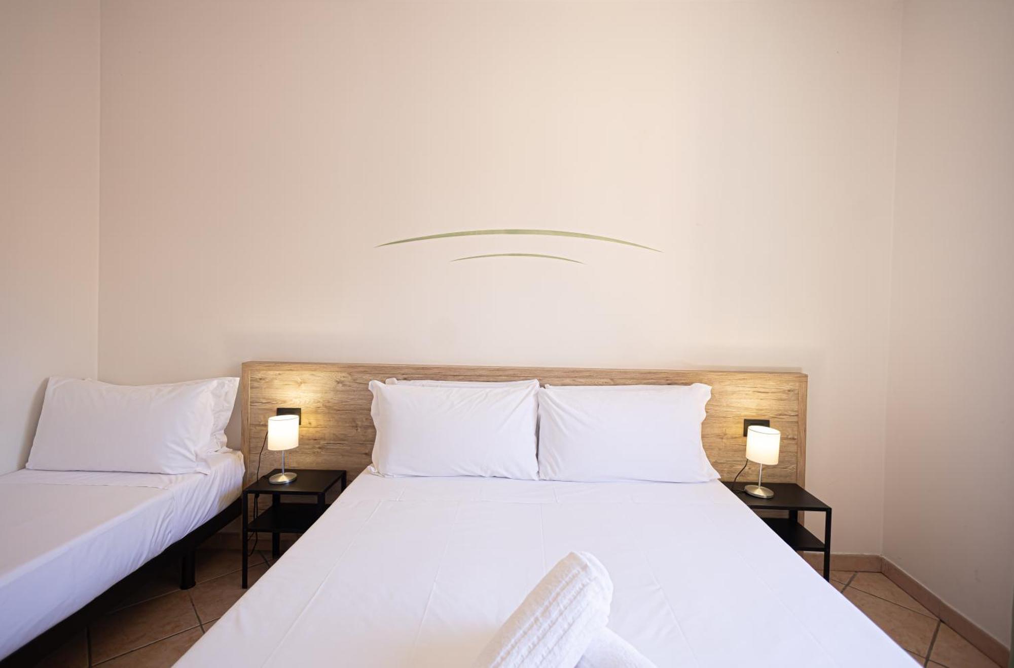 Hotel Tornielli 9 By Lvg Hotel Collection ノヴァーラ エクステリア 写真