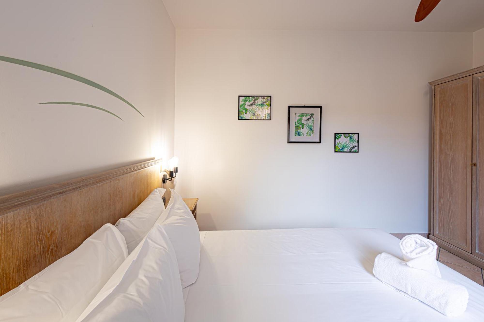 Hotel Tornielli 9 By Lvg Hotel Collection ノヴァーラ エクステリア 写真